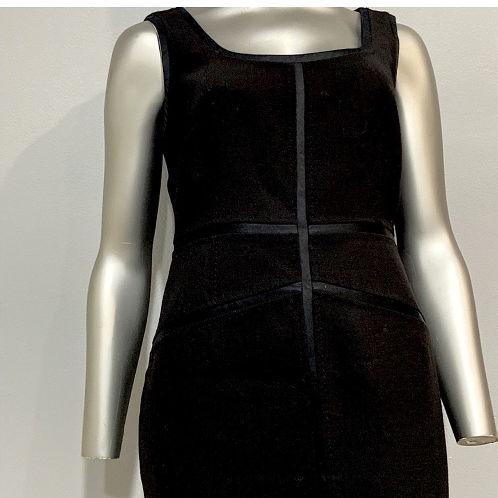 Tory Burch Black Sleeveless Dresses 10